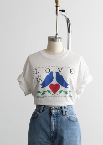 love graphic tee