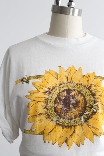 honeybee tee
