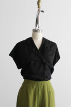 eclipse button up