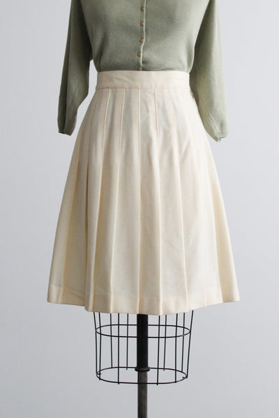 eggshell wool pleated skirt