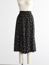 wide leg cropped trousers
