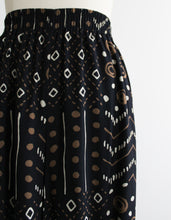 wide leg cropped trousers