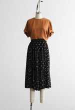 wide leg cropped trousers